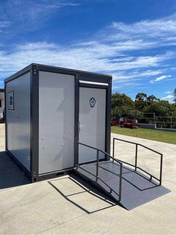 Sanitário Portátil | Para Pessoas com Mobilidade Reduzida - Image 3