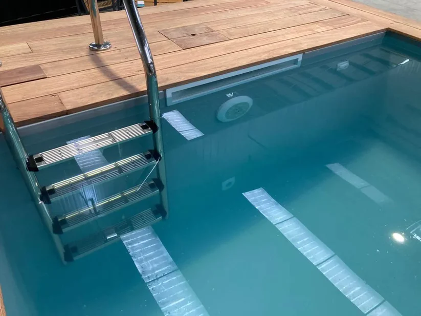 Piscina em Contentor 12m – Solução Ecológica e Pronta - Image 7